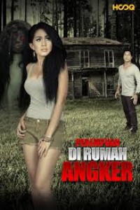 Perempuan di Rumah Angker